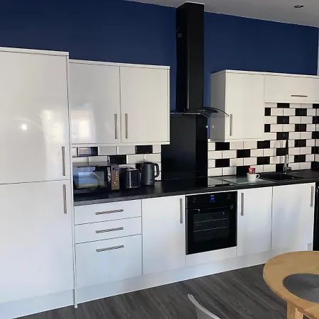 1 Bed Next To Southmead Hospital